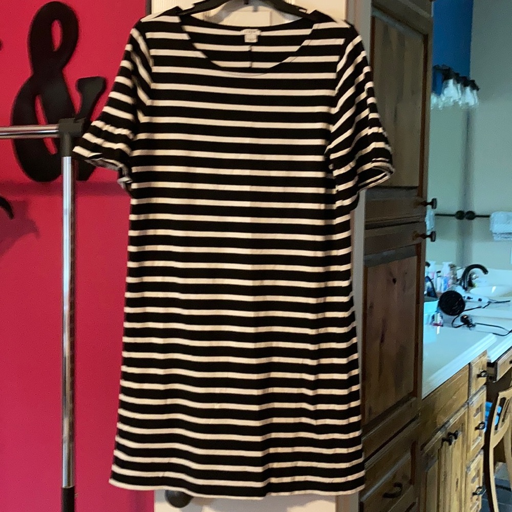 Striped dress with flutter sleeves